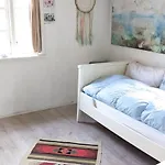Gemuetliches Reetdachhaus Mit Kaminofen * Ribe